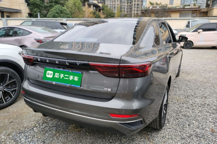 吉利汽车 帝豪 2025款 第4代 1.5L 手动龙腾版车身外观6005