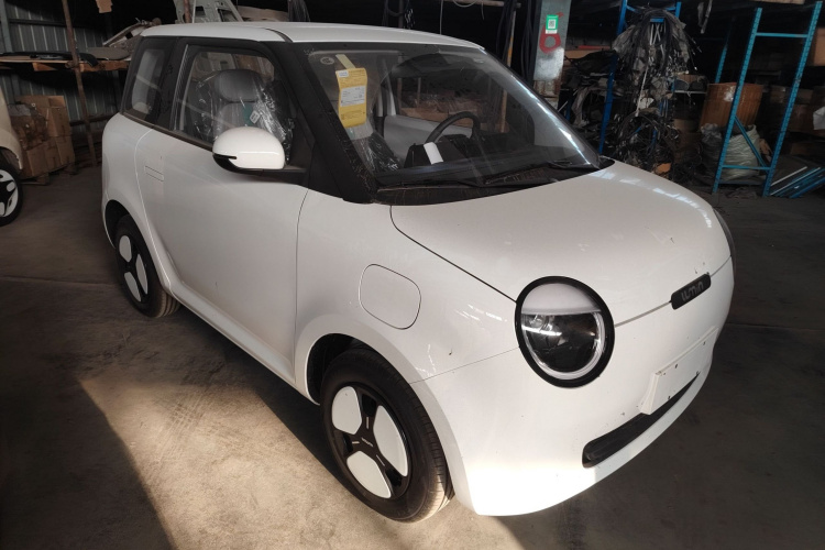 长安启源 长安Lumin 2024款 130km 清悦款车身外观3