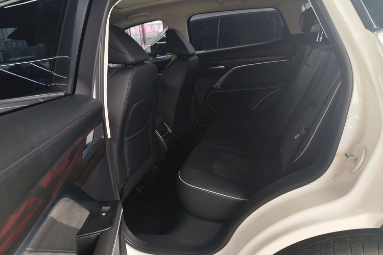 哈弗H6 2023款 国潮版 1.5T 自动冠军版中控内饰21