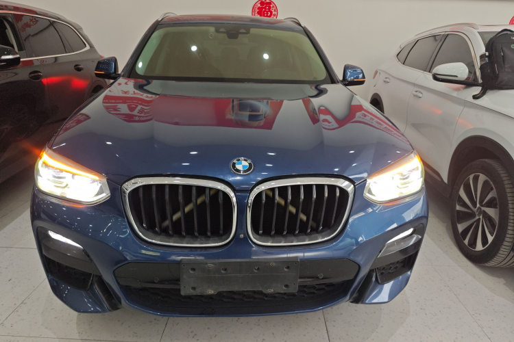 宝马X3 2018款 xDrive30i 领先型 M运动套装 国V车身外观6001