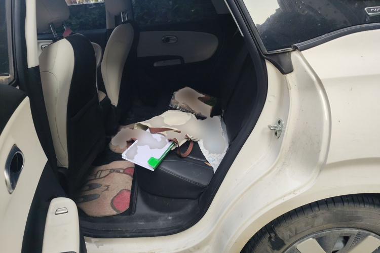 东风纳米 纳米01 2024款 焕新版 330 Air中控内饰21