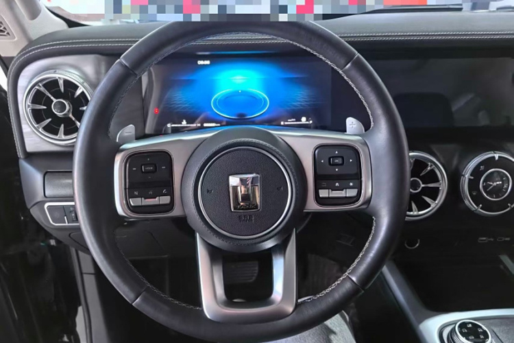 坦克300 2021款 越野版 2.0T 征服者局部细节13