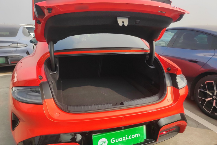 小米汽车 小米SU7 2024款 四驱超长续航高阶智驾Max版机舱底盘23