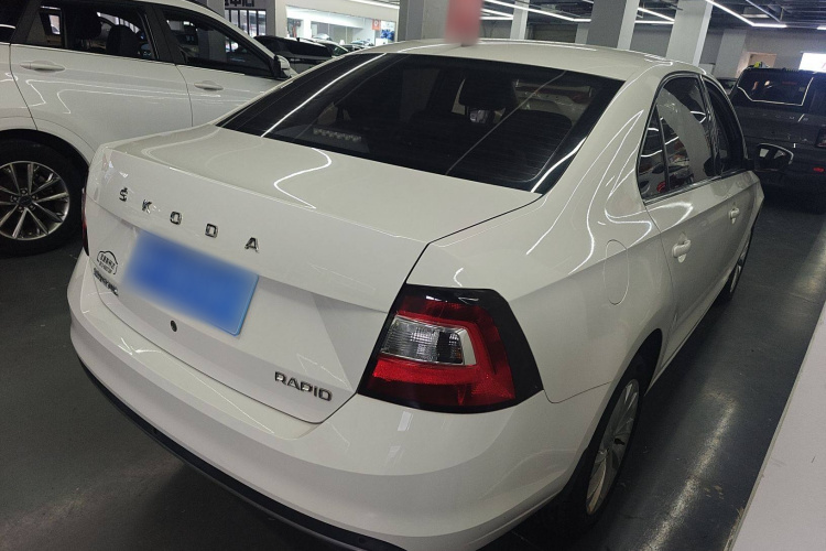 斯柯达 昕锐 2019款 1.5L 自动舒适版 国VI车身外观6005