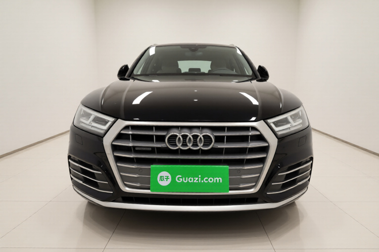 奥迪Q5L 2020款 改款 40 TFSI 荣享时尚型车身外观2