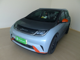 比亚迪 海豚 2021款 405km 时尚版