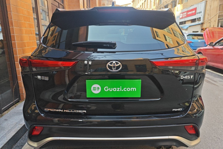 丰田 皇冠陆放 2022款 2.0T 四驱劲享版车身外观6