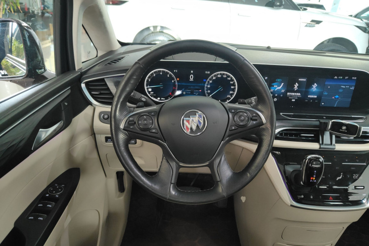 别克GL8 2022款 Avenir艾维亚 六座贤礼版局部细节13