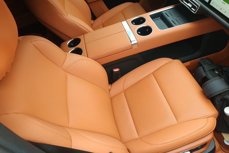 理想汽车 理想L9 2024款 Ultra局部细节41