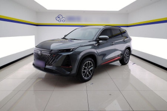 长安CS75 PLUS 2022款 第二代 1.5T 自动尊贵型