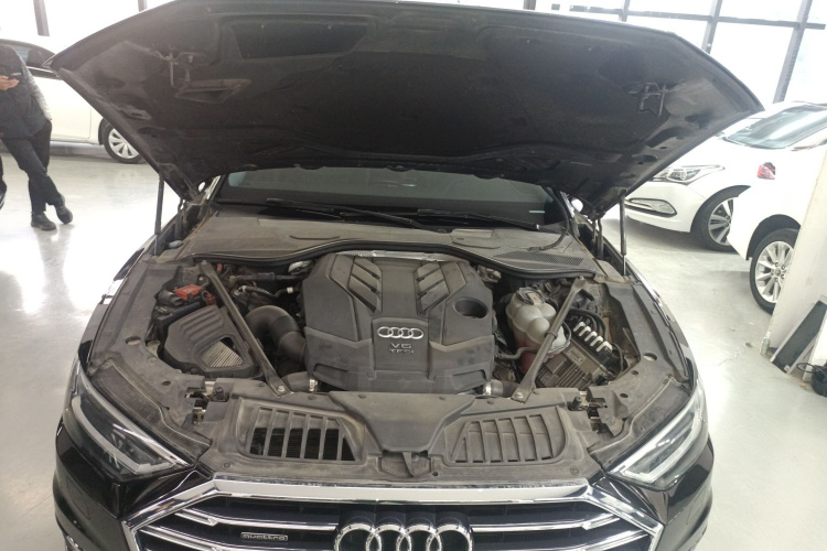 奥迪A8 2019款 A8L 50 TFSI quattro 舒适型局部细节24