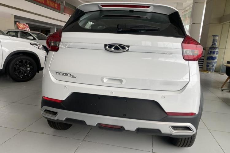 奇瑞 瑞虎3X 2023款 1.5L CVT新动版车身外观6008