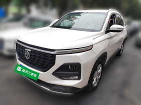 宝骏530 2020款 1.5T CVT豪华互联型 5座