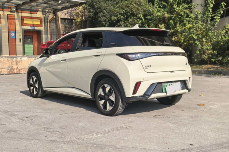 比亚迪 海豚 2025款 420km 时尚版车身外观6010