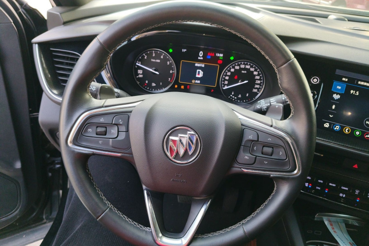 别克 2020款 昂科威S 652T 两驱限量S运动版中控内饰13