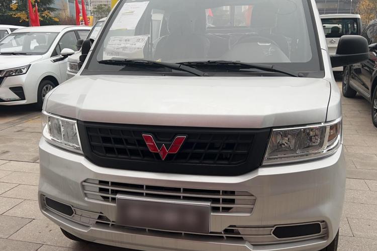 五菱汽车 五菱荣光新卡 2023款 2.0L双排加长版标准型LJM20B车身外观6001