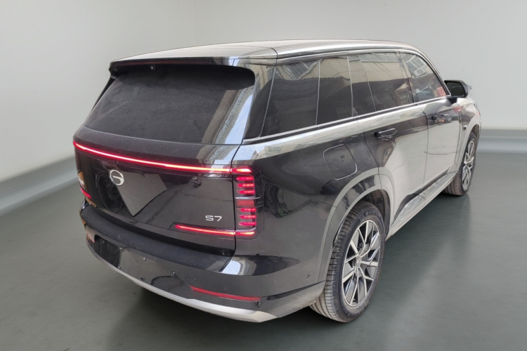 广汽传祺 传祺向往S7 2025款 205km Max 激光雷达版车身外观7