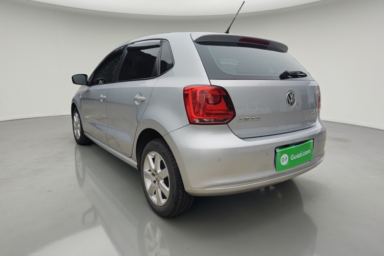 大众 Polo 2013款 1.6L 手动舒适版车身外观5