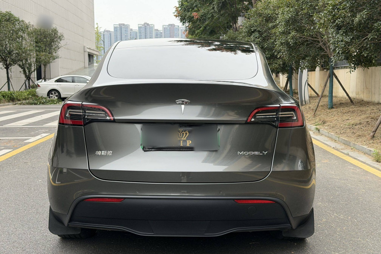特斯拉 Model Y 2022款 改款 后轮驱动版车身外观6003