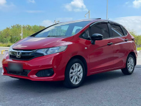 本田 飞度 2018款 1.5L CVT舒适天窗版