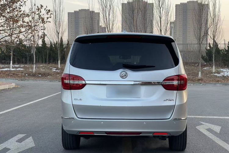 别克GL8 2014款 2.4L LT豪华商务行政版车身外观6004