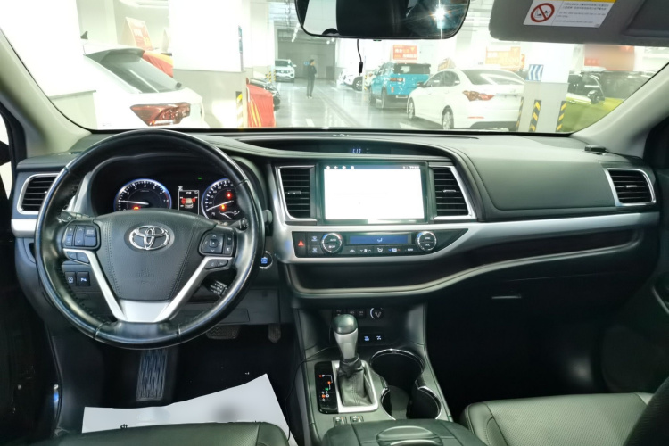 丰田 汉兰达 2018款 2.0T 四驱豪华版 7座 国V中控内饰12