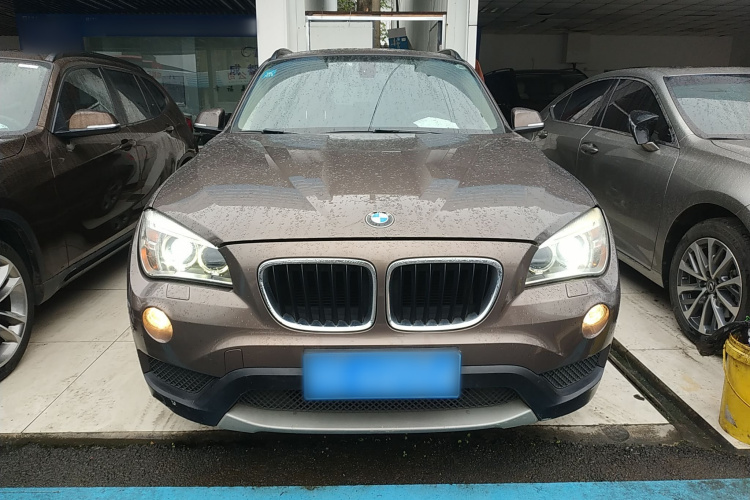 宝马X1(进口) 2012款 sDrive18i豪华型车身外观2