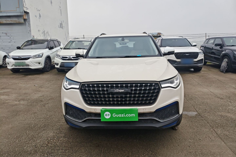 众泰T700 2017款 1.8T 双离合尊贵型车身外观2