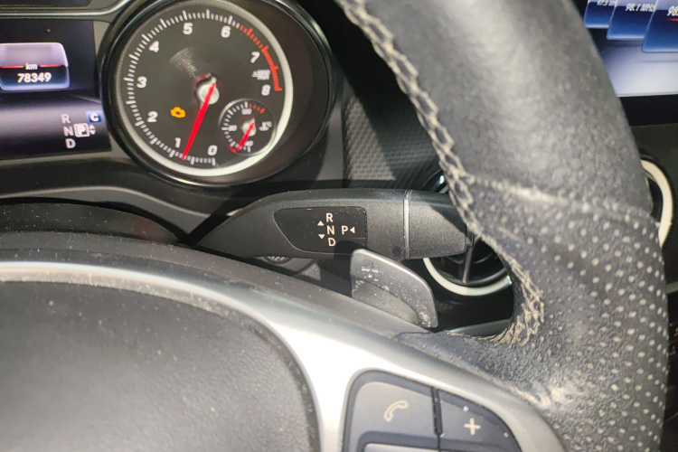 奔驰GLA 2019款 GLA 200 时尚型局部细节18