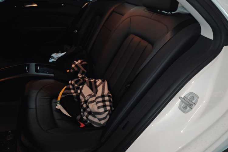 奔驰CLS 2015款 CLS 320中控内饰21