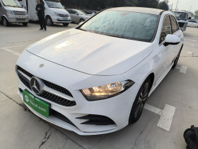 奔驰A级 2020款 A 180 L 运动轿车