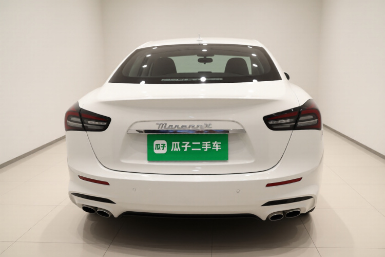 玛莎拉蒂 Ghibli 2014款 3.0T 标准版车身外观6