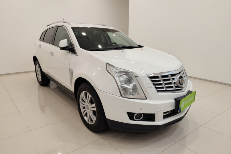 凯迪拉克SRX 2014款 3.0L 精英型车身外观3