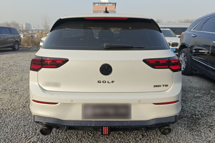 大众 高尔夫 2023款 改款 280TSI DSG R-Line车身外观6