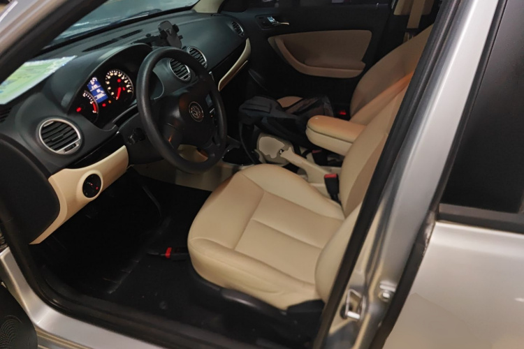 大众 朗逸 2013款 经典 1.6L 手动风尚版局部细节19