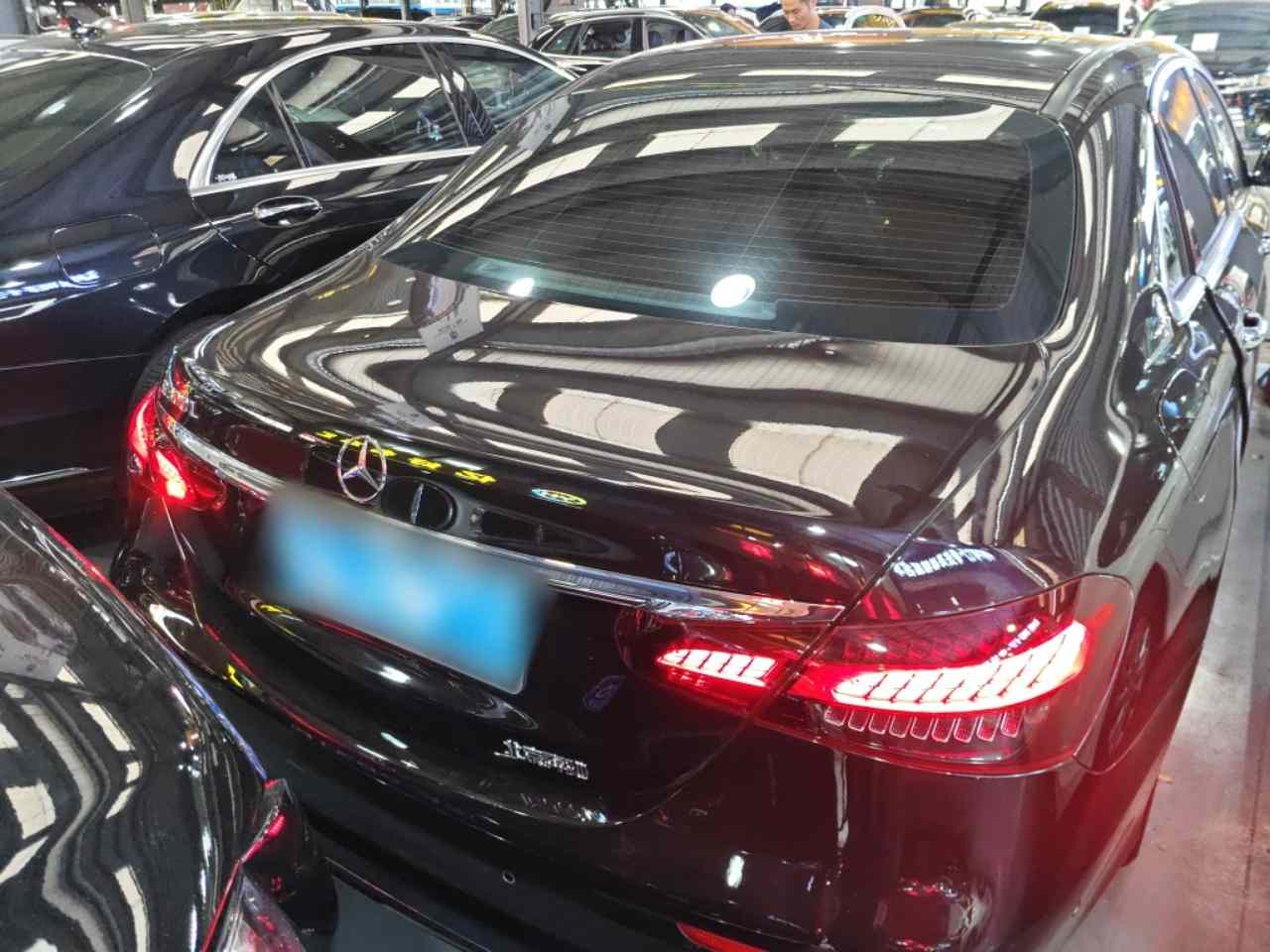 奔驰E级 2023款 E 300 L 运动时尚型(3)