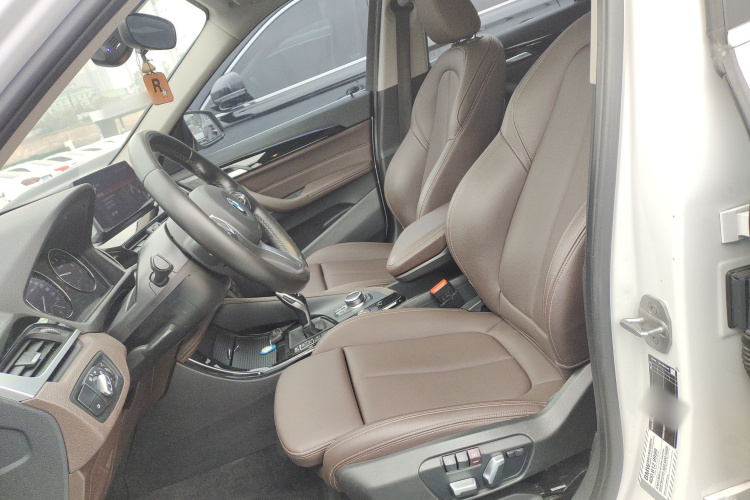 宝马X1 2022款 sDrive20Li 尊享型局部细节19