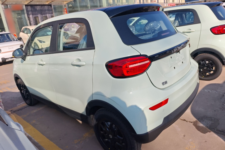 零跑汽车 零跑T03 2025款 310舒享版车身外观4