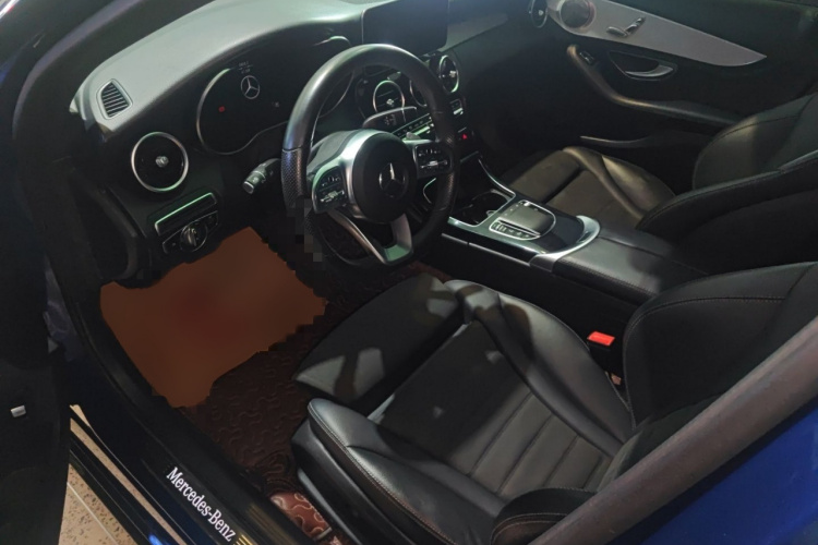 奔驰C级 2020款 改款 C 260 运动版局部细节19