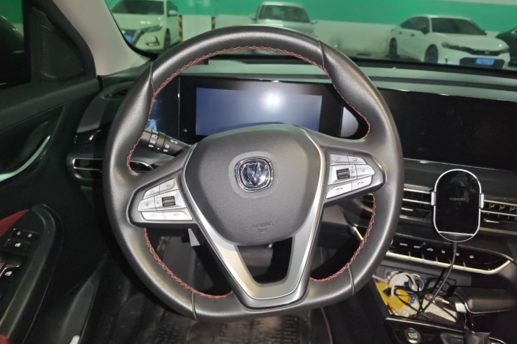 长安 逸动 2020款 PLUS 蓝鲸NE 1.4T GDI DCT旗舰型局部细节13