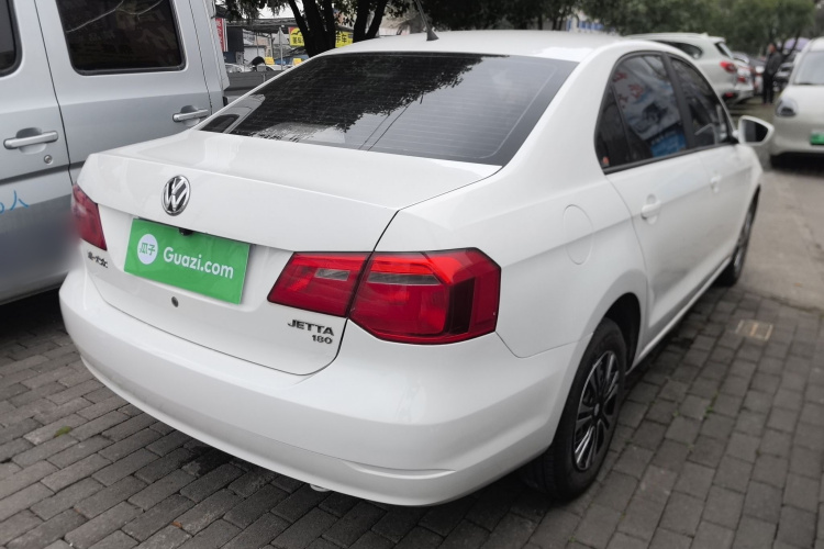 大众 捷达 2015款 1.6L 自动时尚型车身外观7