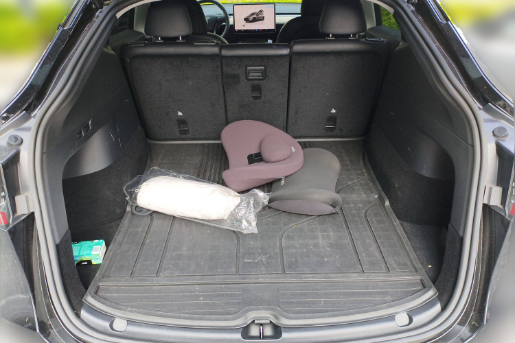 特斯拉 Model Y 2021款 Performance高性能全轮驱动版局部细节23