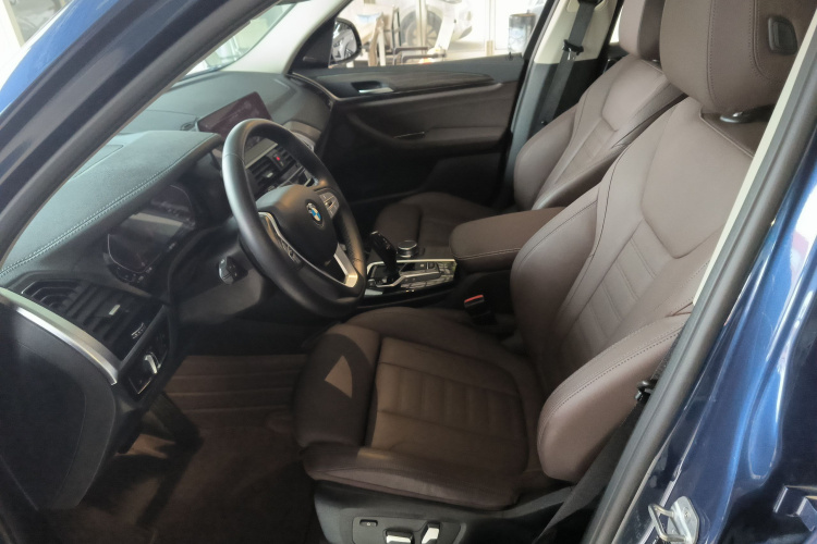 宝马X3 2020款 xDrive28i 豪华套装中控内饰19