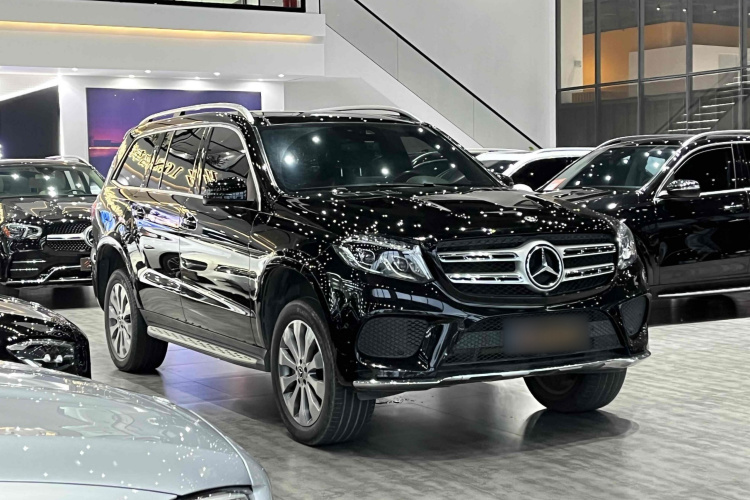 奔驰GLS 2017款 GLS 400 4MATIC动感型车身外观6002