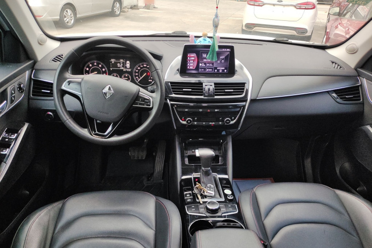 宝沃BX5 2020款 20TGDI 自动两驱先锋型中控内饰12