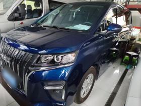 BAW北汽制造 锐胜王牌M7 2023款 2.0L CNG长轴豪华营运版 7座