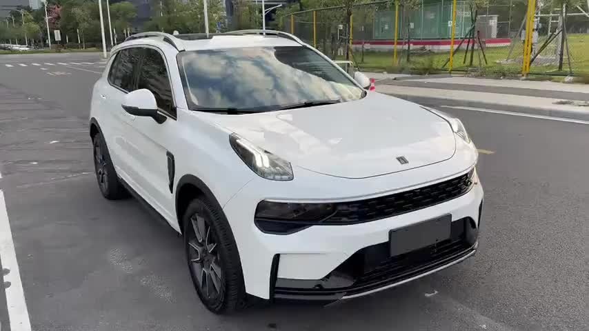 领克01 2021款 2.0TD 两驱型Pro实拍1