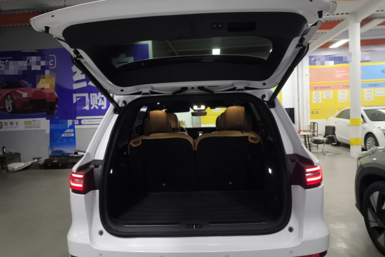 理想汽车 理想ONE 2020款 增程6座版局部细节23