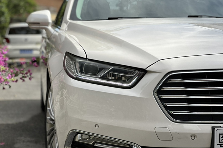 福特 金牛座 2018款 EcoBoost 245 卓越型 国V车身外观6006