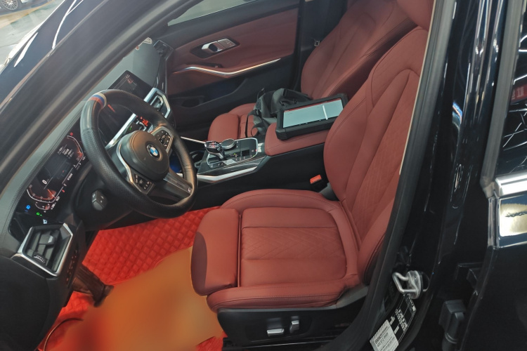 宝马3系 2022款 325Li M运动套装局部细节19